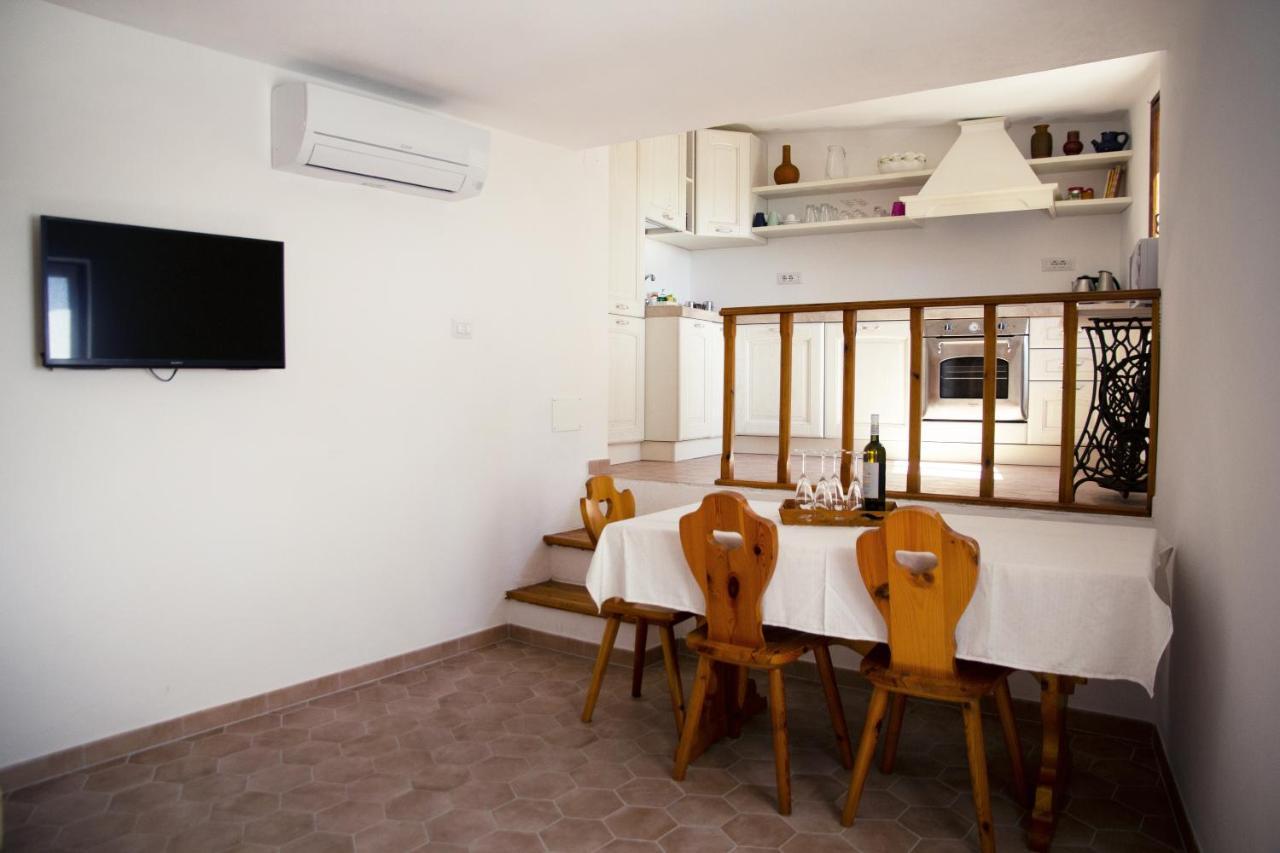 Nonna Maria Apartment Монеглия Екстериор снимка